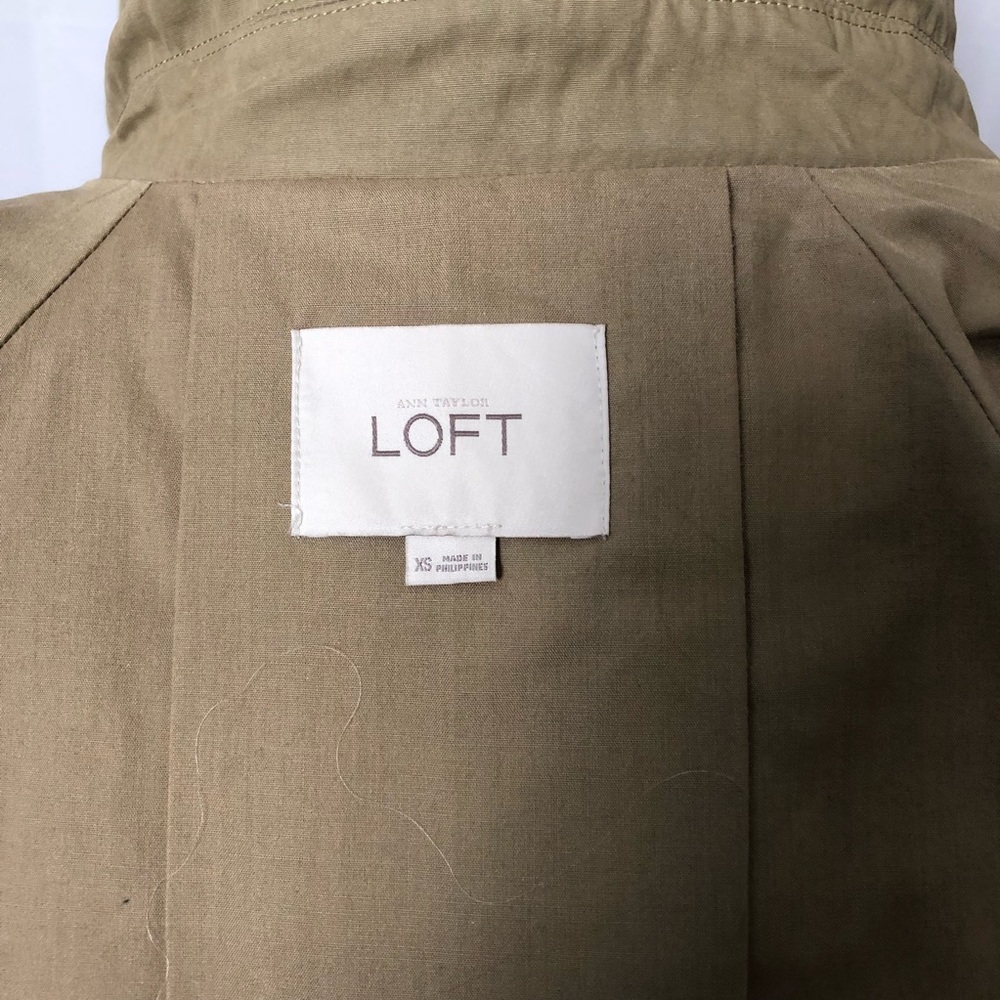 Ladies 3/4 jacket. - Picture 3 of 5